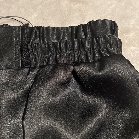 She said joggers - Picture 10 of 15